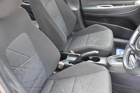 Hyundai BAYON 1.0 T-GDi MHEV SE Connect DCT Euro 6 (s/s) 5dr - U1846