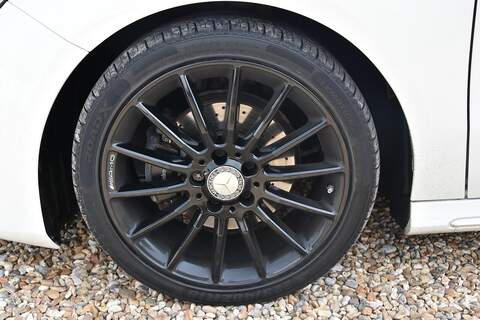 Mercedes-Benz A Class 2.1 A200d AMG Line (Premium) 7G-DCT Euro 6 (s/s) 5dr - U1857