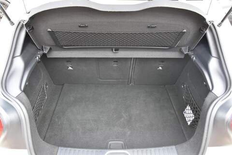 Mercedes-Benz A Class 2.1 A200d AMG Line (Premium) 7G-DCT Euro 6 (s/s) 5dr - U1857