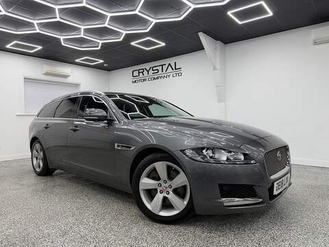 Jaguar XF 2.0d R-Sport Saloon 4dr Diesel Auto Euro 6 (s/s) (180 ps)