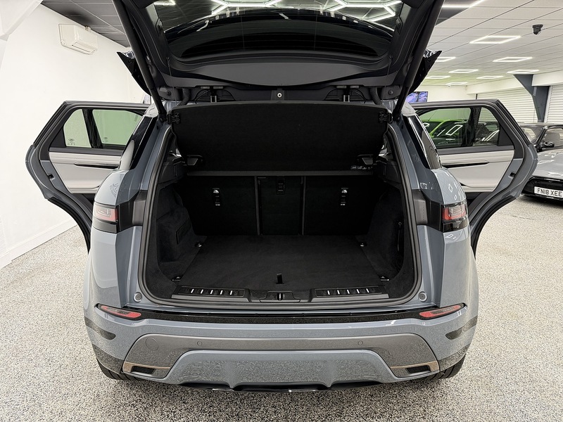 Land Rover Range Rover Evoque 2.0 D180 MHEV First Edition SUV 5dr Diesel Auto 4WD Euro 6 (s/s) (180 ps) - U6431