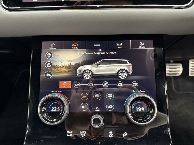 Land Rover Range Rover Evoque 2.0 D180 MHEV First Edition SUV 5dr Diesel Auto 4WD Euro 6 (s/s) (180 ps) - U6431