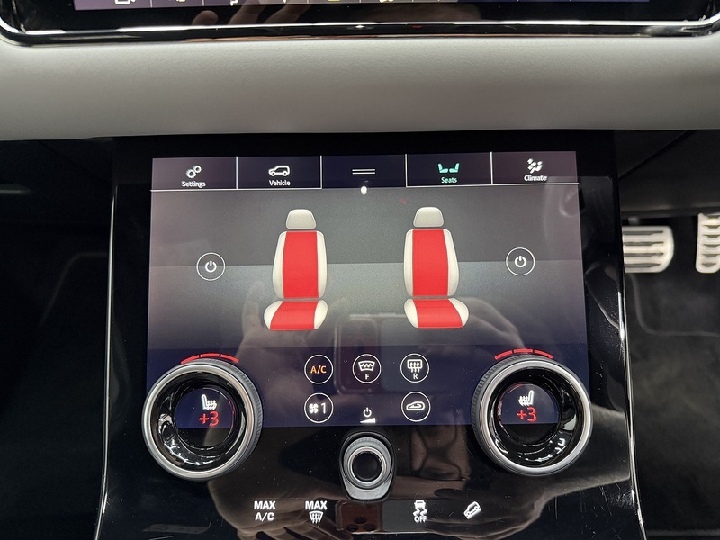 Land Rover Range Rover Evoque 2.0 D180 MHEV First Edition SUV 5dr Diesel Auto 4WD Euro 6 (s/s) (180 ps) - U6431