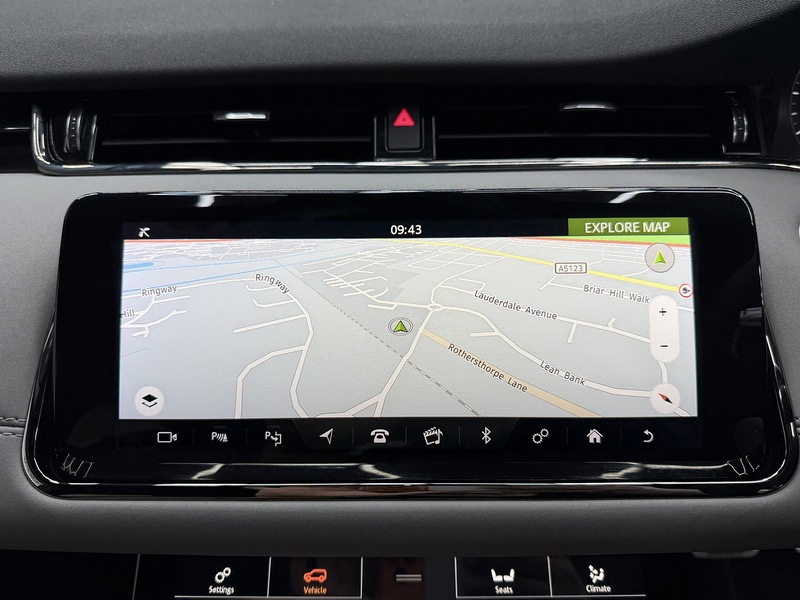 Land Rover Range Rover Evoque 2.0 D180 MHEV First Edition SUV 5dr Diesel Auto 4WD Euro 6 (s/s) (180 ps) - U6431