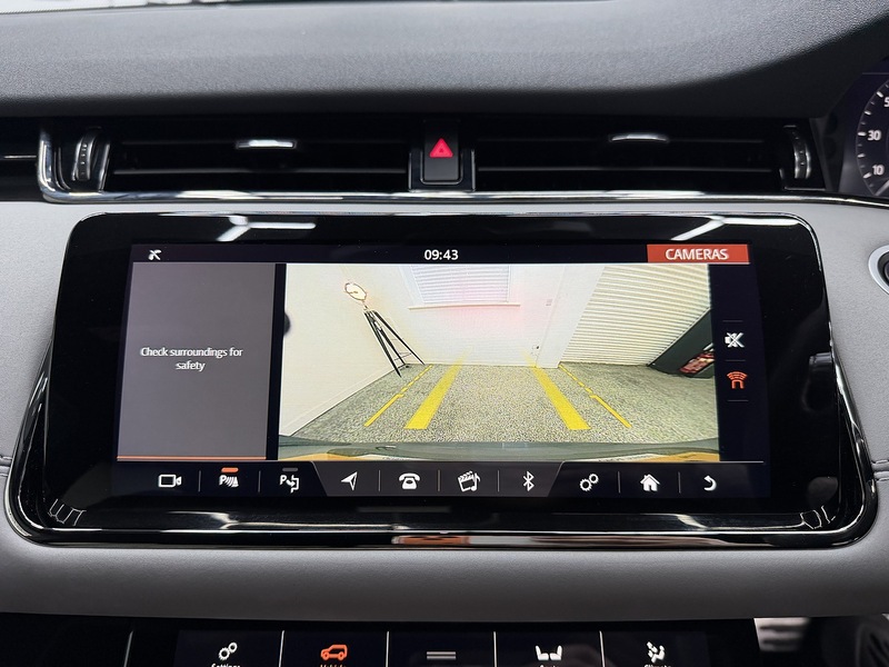 Land Rover Range Rover Evoque 2.0 D180 MHEV First Edition SUV 5dr Diesel Auto 4WD Euro 6 (s/s) (180 ps) - U6431