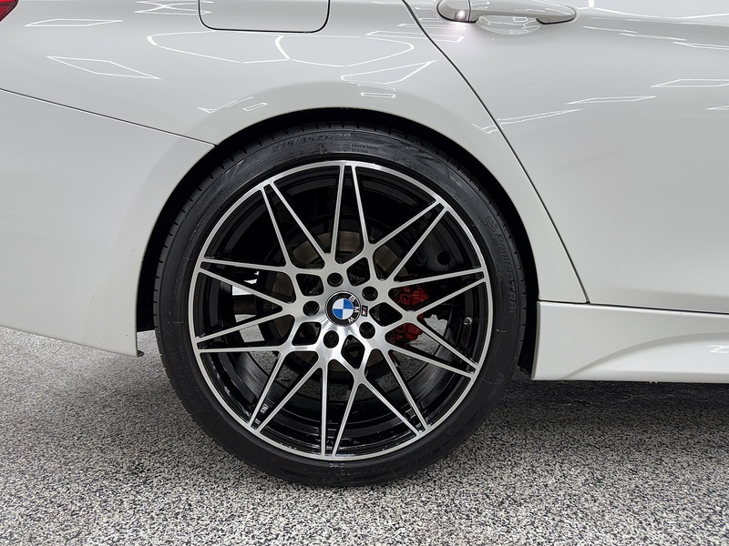 BMW 3 Series 2.0 320d M Sport Saloon 4dr Diesel Auto Euro 6 (s/s) (190 ps) - U6434