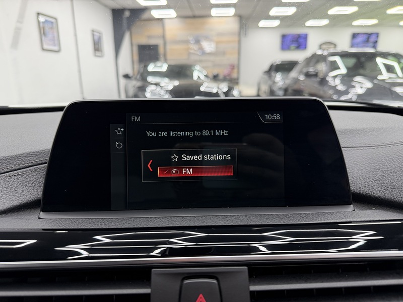 BMW 3 Series 2.0 320d M Sport Saloon 4dr Diesel Auto Euro 6 (s/s) (190 ps) - U6434