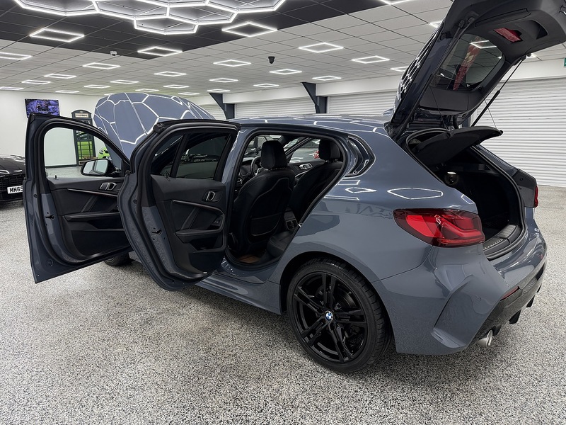 BMW 1 Series 2.0 120d M Sport Hatchback 5dr Diesel Auto xDrive Euro 6 (s/s) (190 ps) - U6438
