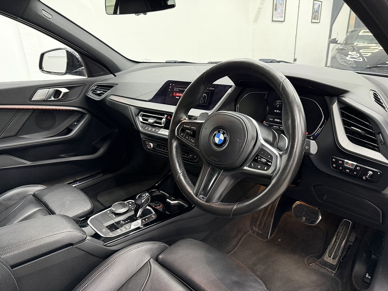 BMW 1 Series 2.0 120d M Sport Hatchback 5dr Diesel Auto xDrive Euro 6 (s/s) (190 ps) - U6438