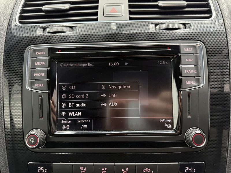 Volkswagen Scirocco 2.0 TDI BlueMotion Tech GT Hatchback 3dr Diesel DSG Euro 6 (s/s) (150 ps) - U6439