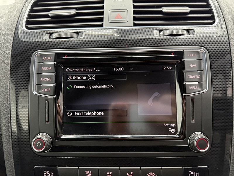 Volkswagen Scirocco 2.0 TDI BlueMotion Tech GT Hatchback 3dr Diesel DSG Euro 6 (s/s) (150 ps) - U6439