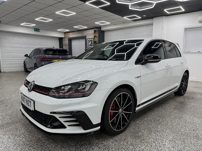 Volkswagen Golf 2.0 TSI BlueMotion Tech GTI Clubsport 40 Hatchback 5dr Petrol DSG Euro 6 (s/s) (265 ps) - U6442