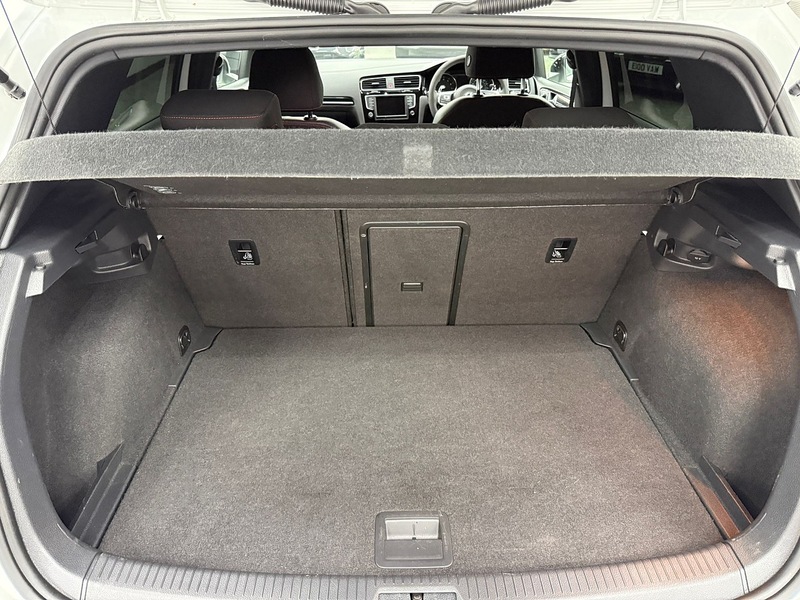 Volkswagen Golf 2.0 TSI BlueMotion Tech GTI Clubsport 40 Hatchback 5dr Petrol DSG Euro 6 (s/s) (265 ps) - U6442