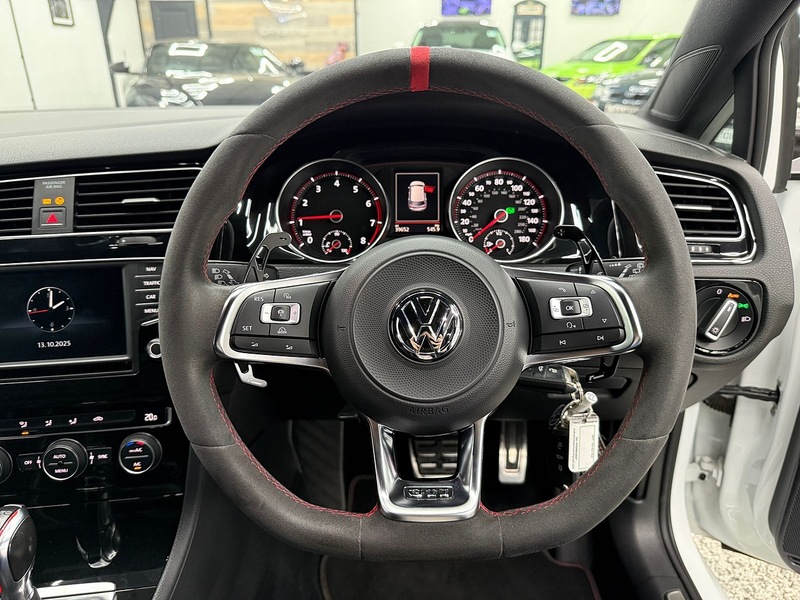 Volkswagen Golf 2.0 TSI BlueMotion Tech GTI Clubsport 40 Hatchback 5dr Petrol DSG Euro 6 (s/s) (265 ps) - U6442