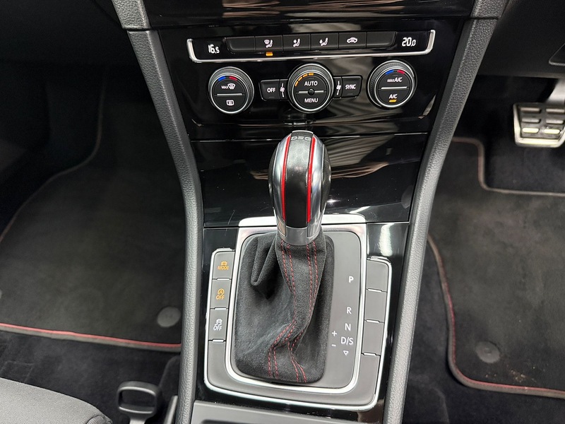 Volkswagen Golf 2.0 TSI BlueMotion Tech GTI Clubsport 40 Hatchback 5dr Petrol DSG Euro 6 (s/s) (265 ps) - U6442