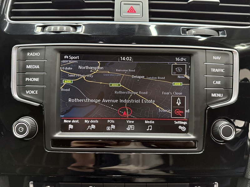 Volkswagen Golf 2.0 TSI BlueMotion Tech GTI Clubsport 40 Hatchback 5dr Petrol DSG Euro 6 (s/s) (265 ps) - U6442