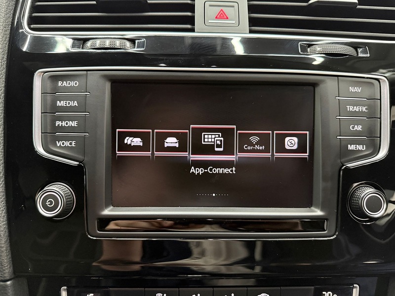 Volkswagen Golf 2.0 TSI BlueMotion Tech GTI Clubsport 40 Hatchback 5dr Petrol DSG Euro 6 (s/s) (265 ps) - U6442