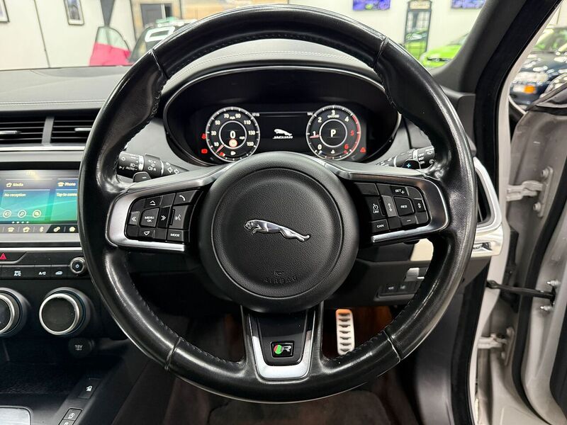 Jaguar E-PACE 2.0 D180 R-Dynamic HSE SUV 5dr Diesel Auto AWD Euro 6 (s/s) (180 ps) - U6447