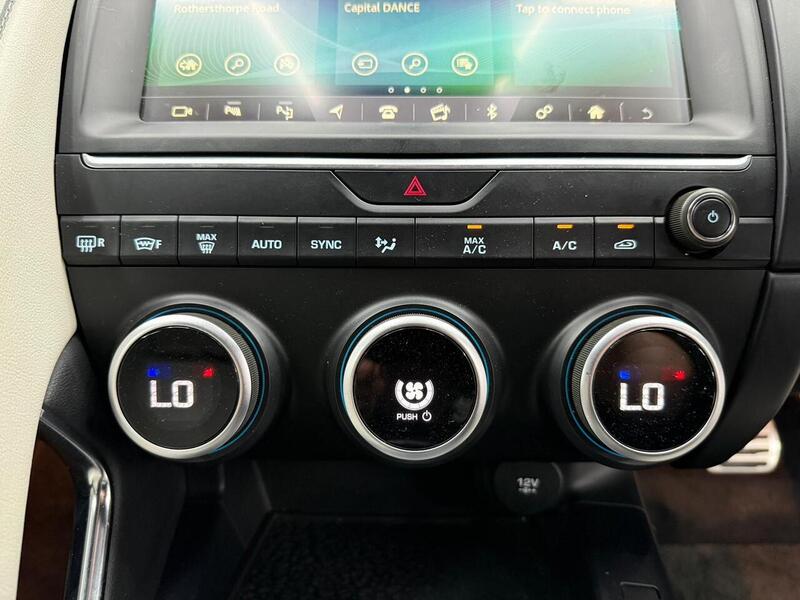 Jaguar E-PACE 2.0 D180 R-Dynamic HSE SUV 5dr Diesel Auto AWD Euro 6 (s/s) (180 ps) - U6447