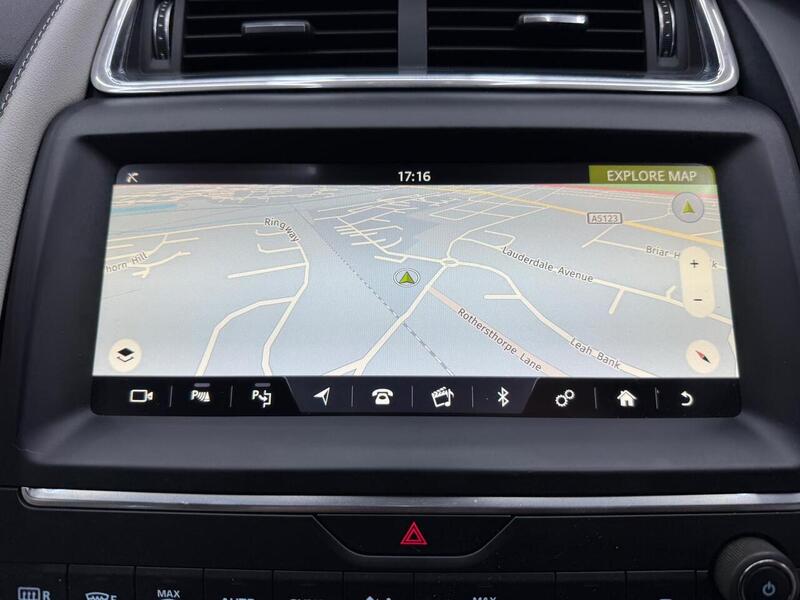 Jaguar E-PACE 2.0 D180 R-Dynamic HSE SUV 5dr Diesel Auto AWD Euro 6 (s/s) (180 ps) - U6447
