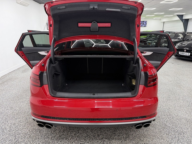 Audi S4 3.0 TFSI V6 Saloon 4dr Petrol Tiptronic quattro Euro 6 (s/s) (354 ps) - U6451