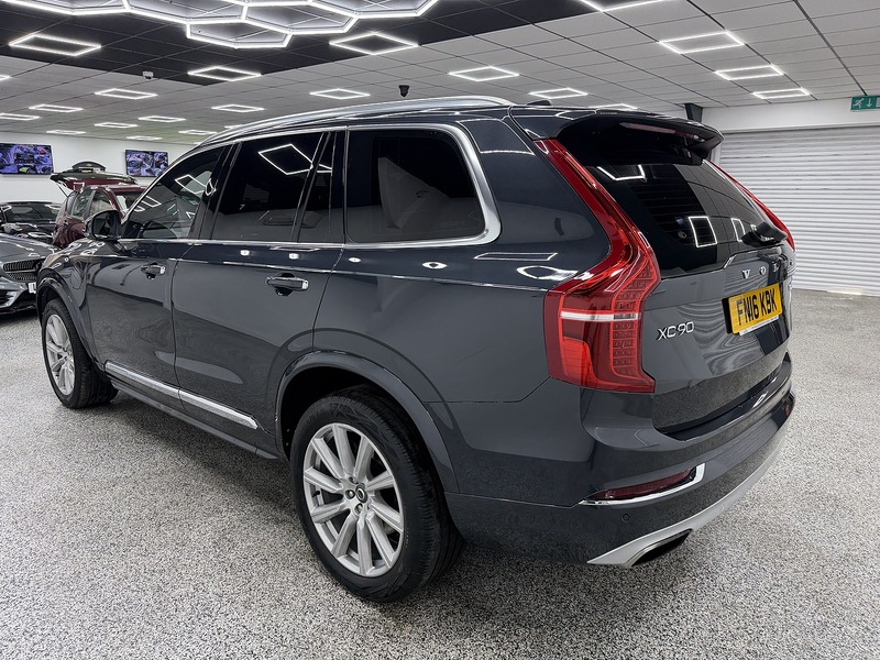 Volvo XC90 2.0h T8 Twin Engine 9.2kWh Inscription SUV 5dr Petrol Plug-in Hybrid Geartronic 4WD Euro 6 (s/s) - U6455