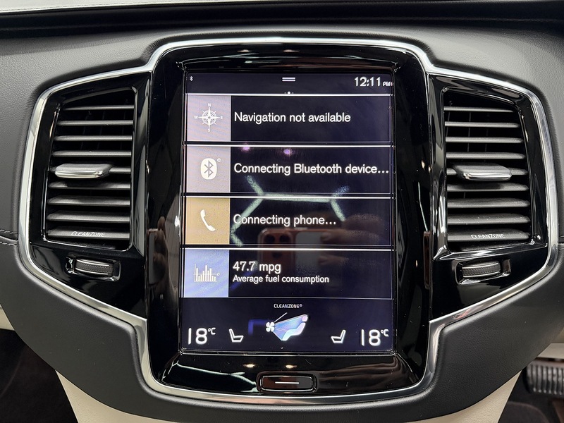 Volvo XC90 2.0h T8 Twin Engine 9.2kWh Inscription SUV 5dr Petrol Plug-in Hybrid Geartronic 4WD Euro 6 (s/s) - U6455