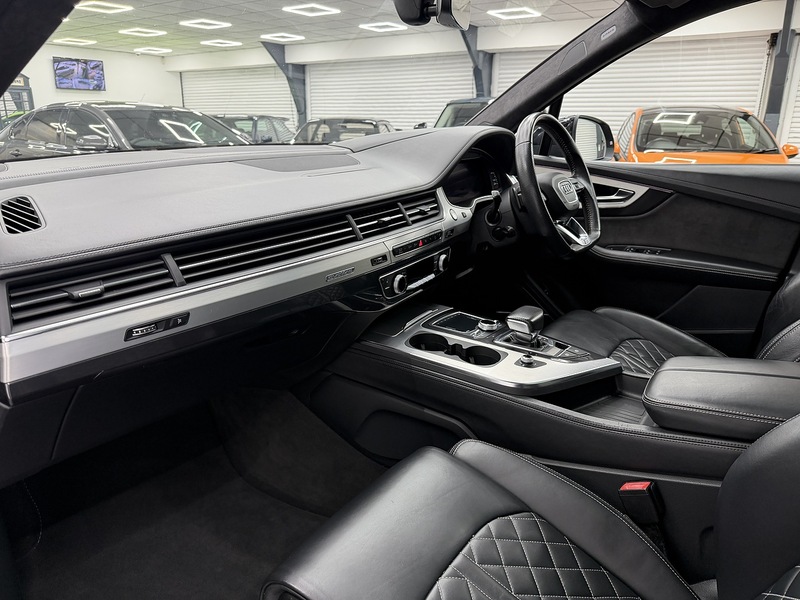 Audi Q7 3.0 TDI V6 Vorsprung SUV 5dr Diesel Tiptronic quattro Euro 6 (s/s) (272 ps) - U6469