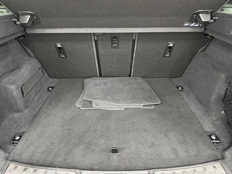 Land Rover Range Rover Evoque 2.0 D180 R-Dynamic HSE SUV 5dr Diesel Auto 4WD Euro 6 (s/s) (180 ps) - U6470