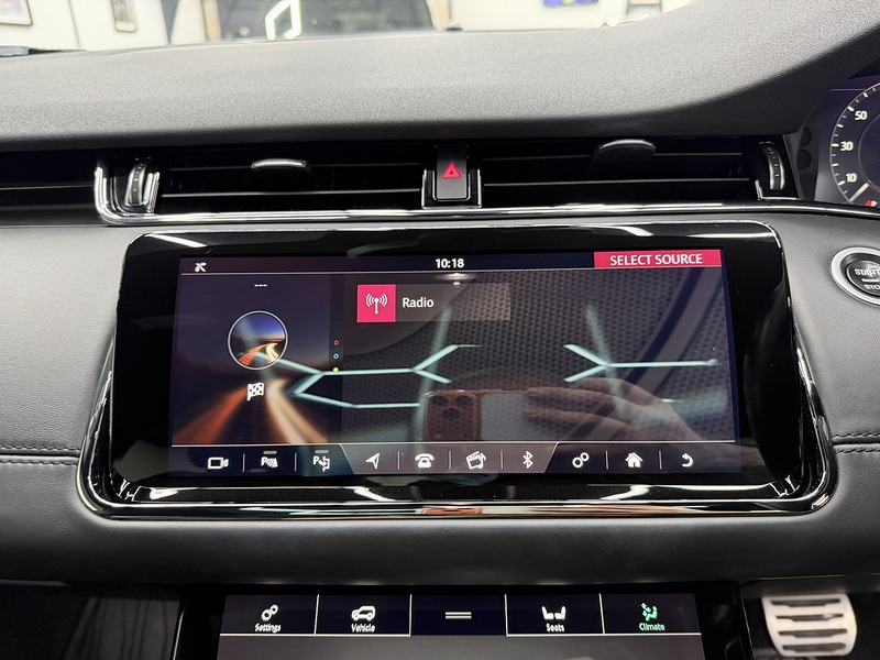 Land Rover Range Rover Evoque 2.0 D180 R-Dynamic HSE SUV 5dr Diesel Auto 4WD Euro 6 (s/s) (180 ps) - U6470