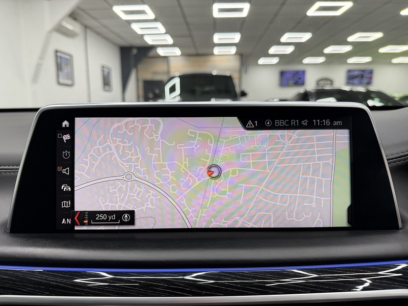 BMW 7 Series 3.0 740d M Sport Saloon 4dr Diesel Auto xDrive Euro 6 (s/s) (320 ps) - U6471