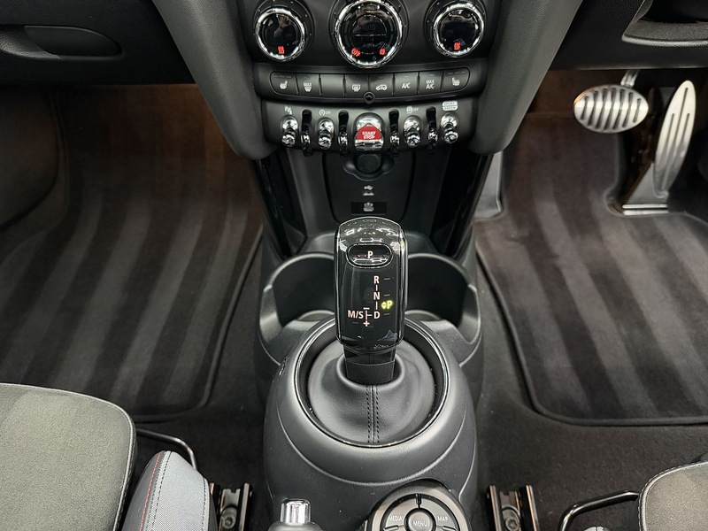 MINI Hatch 1.5 Cooper Sport Hatchback 3dr Petrol Steptronic Euro 6 (s/s) (136 ps) - U6472