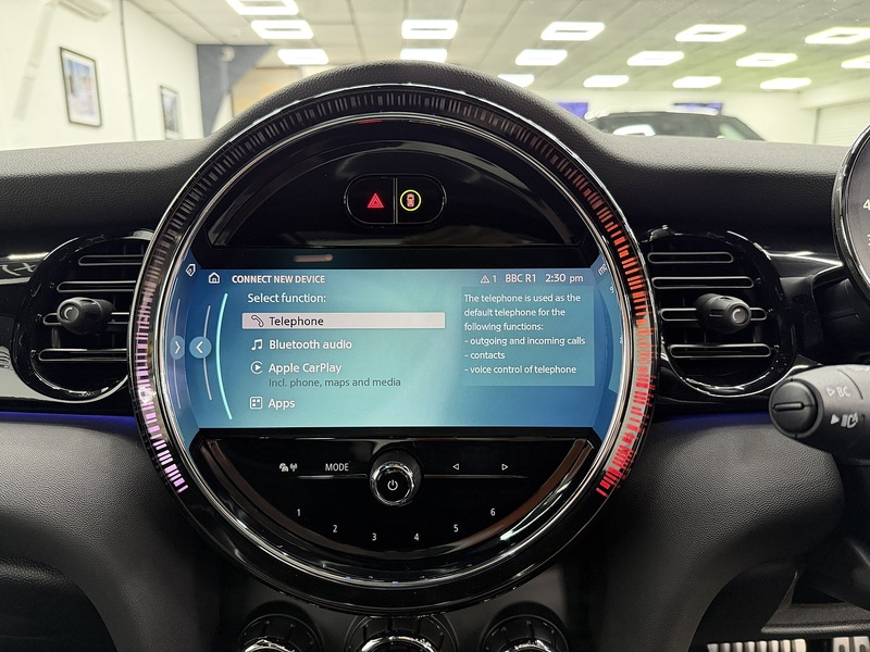 MINI Hatch 1.5 Cooper Sport Hatchback 3dr Petrol Steptronic Euro 6 (s/s) (136 ps) - U6472