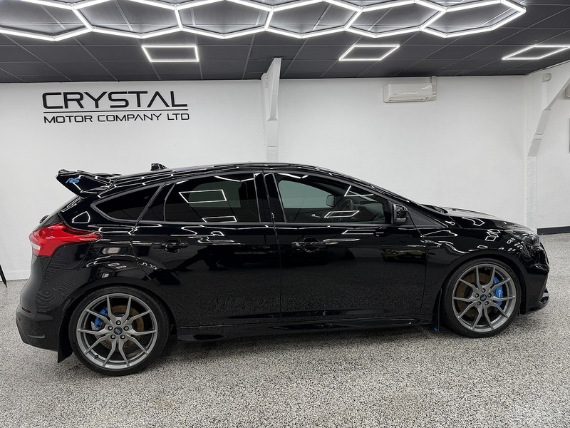 Ford Focus 2.3T EcoBoost RS Hatchback 5dr Petrol Manual AWD Euro 6 (s/s) (350 ps) - U6473