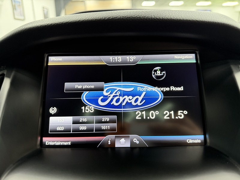 Ford Focus 2.3T EcoBoost RS Hatchback 5dr Petrol Manual AWD Euro 6 (s/s) (350 ps) - U6473