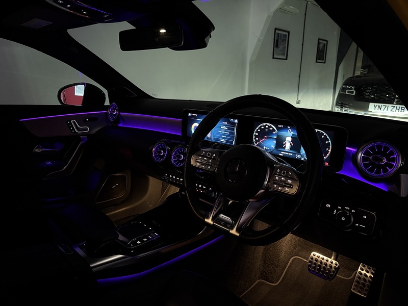 Mercedes-Benz A Class 2.0 A35 AMG (Premium Plus) Hatchback 5dr Petrol SpdS DCT 4MATIC Euro 6 (s/s) (306 ps) - U6474