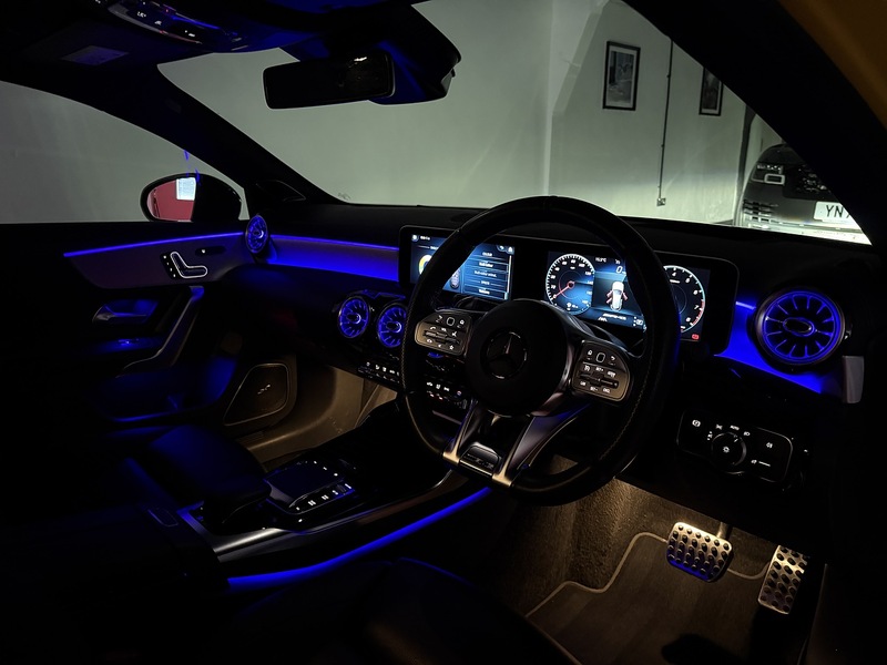 Mercedes-Benz A Class 2.0 A35 AMG (Premium Plus) Hatchback 5dr Petrol SpdS DCT 4MATIC Euro 6 (s/s) (306 ps) - U6474