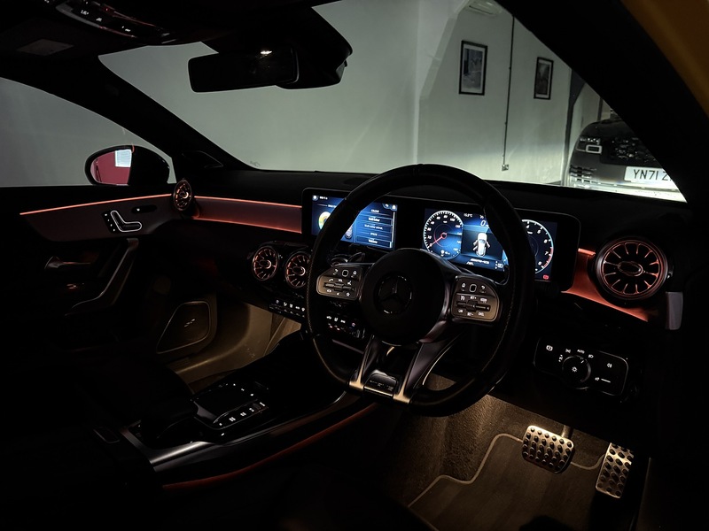 Mercedes-Benz A Class 2.0 A35 AMG (Premium Plus) Hatchback 5dr Petrol SpdS DCT 4MATIC Euro 6 (s/s) (306 ps) - U6474