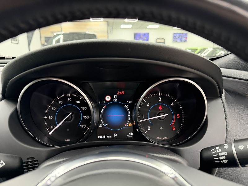 Jaguar XE 2.0d R-Sport Saloon 4dr Diesel Auto Euro 6 (s/s) (180 ps) - U6475