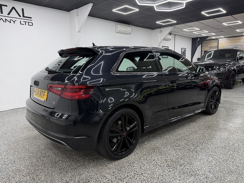 Audi A3 2.0 TDI S line Hatchback 3dr Diesel Manual Euro 5 (s/s) (150 ps) - U6478