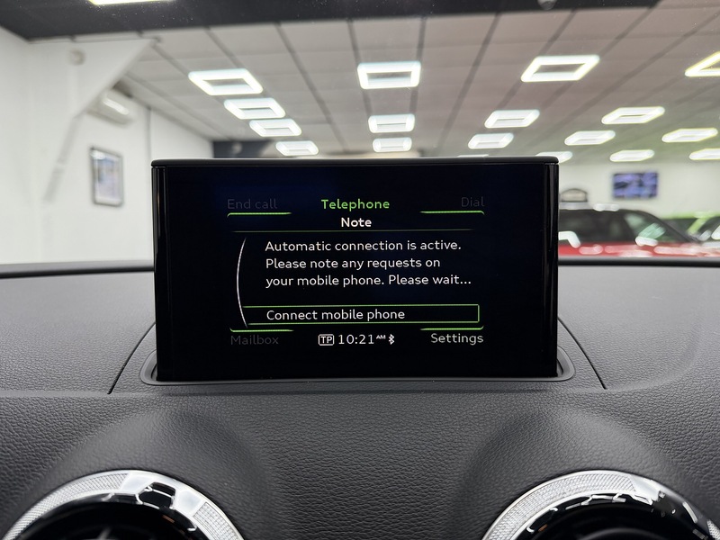 Audi A3 2.0 TDI S line Hatchback 3dr Diesel Manual Euro 5 (s/s) (150 ps) - U6478