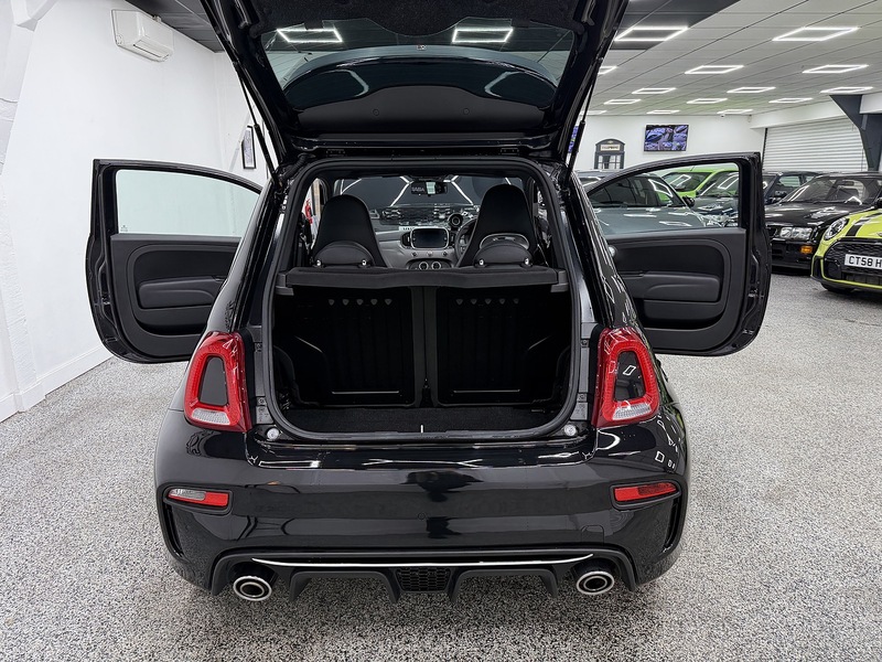 Abarth 595 1.4 T-Jet Turismo 70th Hatchback 3dr Petrol Auto Euro 6 (165 bhp) - U6480