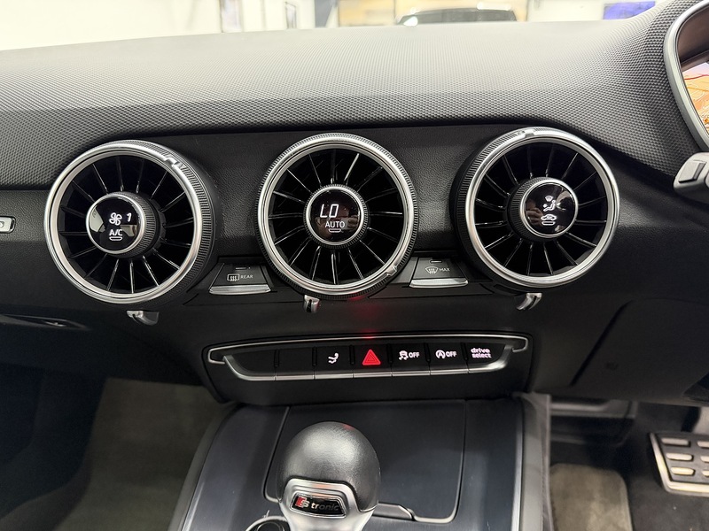 Audi TTS 2.0 TFSI Coupe 3dr Petrol S Tronic quattro Euro 6 (s/s) (310 ps) - U6483