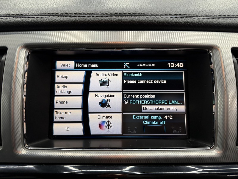 Jaguar XF 2.2d R-Sport Black Sportbrake 5dr Diesel Auto Euro 5 (s/s) (200 ps) - U6488