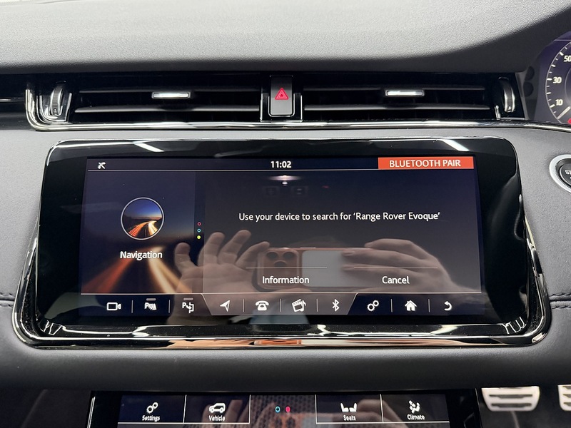 Land Rover Range Rover Evoque 2.0 D180 R-Dynamic SE SUV 5dr Diesel Auto 4WD Euro 6 (s/s) (180 ps) - U6489