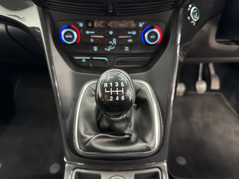 Ford Kuga 2.0 TDCi Titanium SUV 5dr Diesel Manual Euro 6 (s/s) (150 ps) - U6493