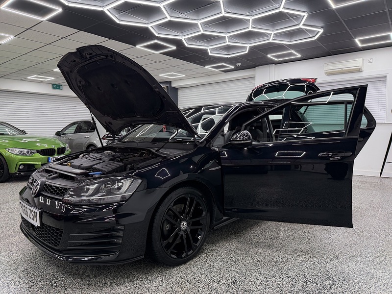 Volkswagen Golf 2.0 TDI BlueMotion Tech GTD Hatchback 5dr Diesel DSG Euro 6 (s/s) (184 ps) - U6494