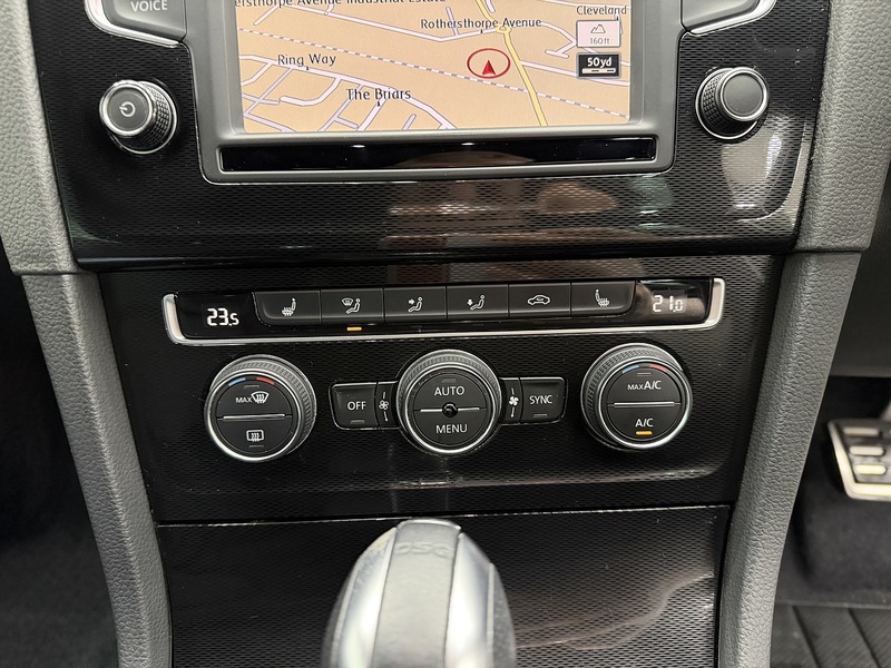 Volkswagen Golf 2.0 TDI BlueMotion Tech GTD Hatchback 5dr Diesel DSG Euro 6 (s/s) (184 ps) - U6494