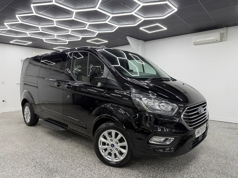 Ford Tourneo Custom 320 EcoBlue Titanium - U6495