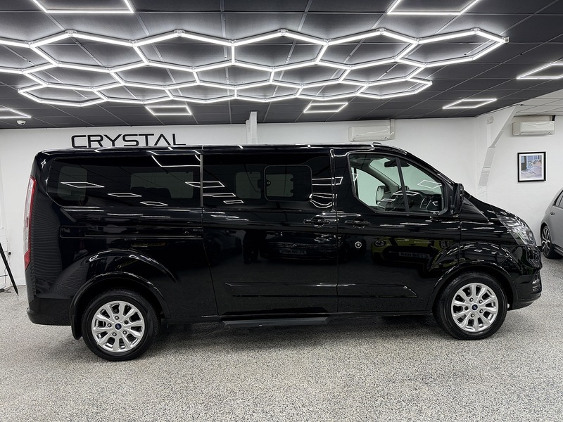 Ford Tourneo Custom 320 EcoBlue Titanium - U6495